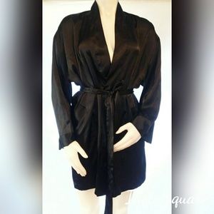 Victoria's Secret Black Sexy Kimono Robe + Pockets